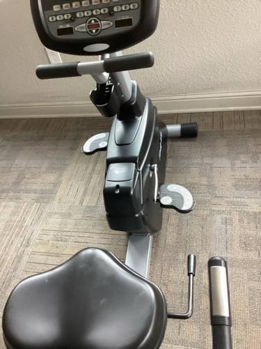 commercial-fitness-equipment-repair-dfw-service-first-tx-3-24-2025-45 (1)