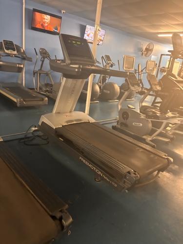 commercial-fitness-equipment-repair-dfw-service-first-tx-4-28-2025-16